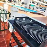 3 Bedroom Pool Front In * 아데제
