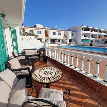 3 Bedroom Pool Front In