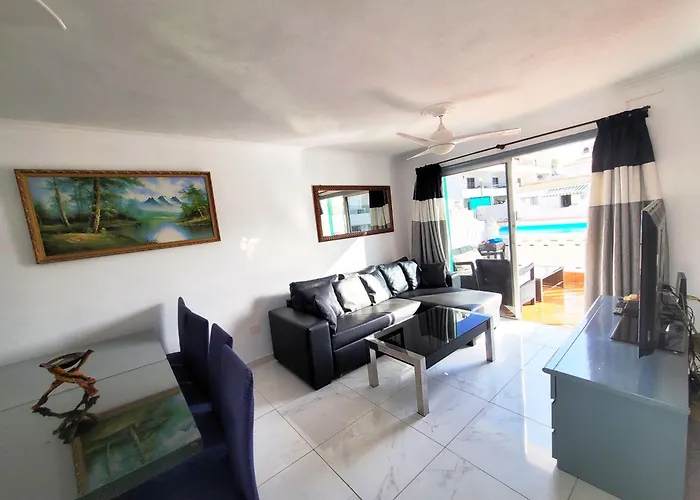 3 Bedroom Pool Front In Hébergement de vacances Costa Adeje (Tenerife)