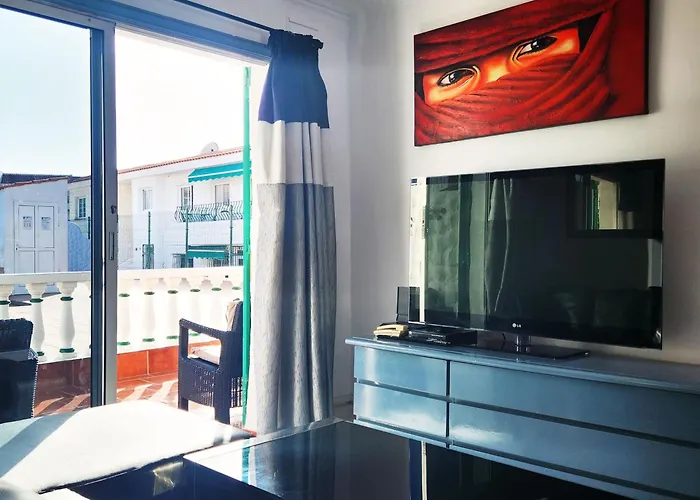 3 Bedroom Pool Front In Будинок відпочинку